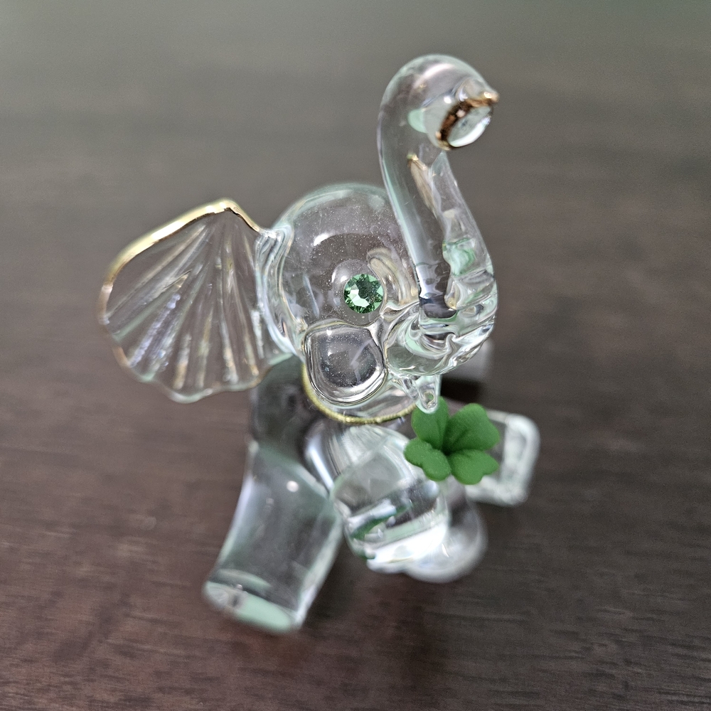 Glass‎ Baron Lucky The Elephant Figurine